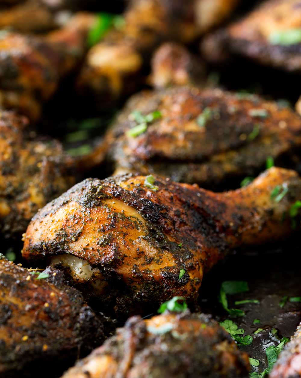 Close up on a roasted chicken drumstick