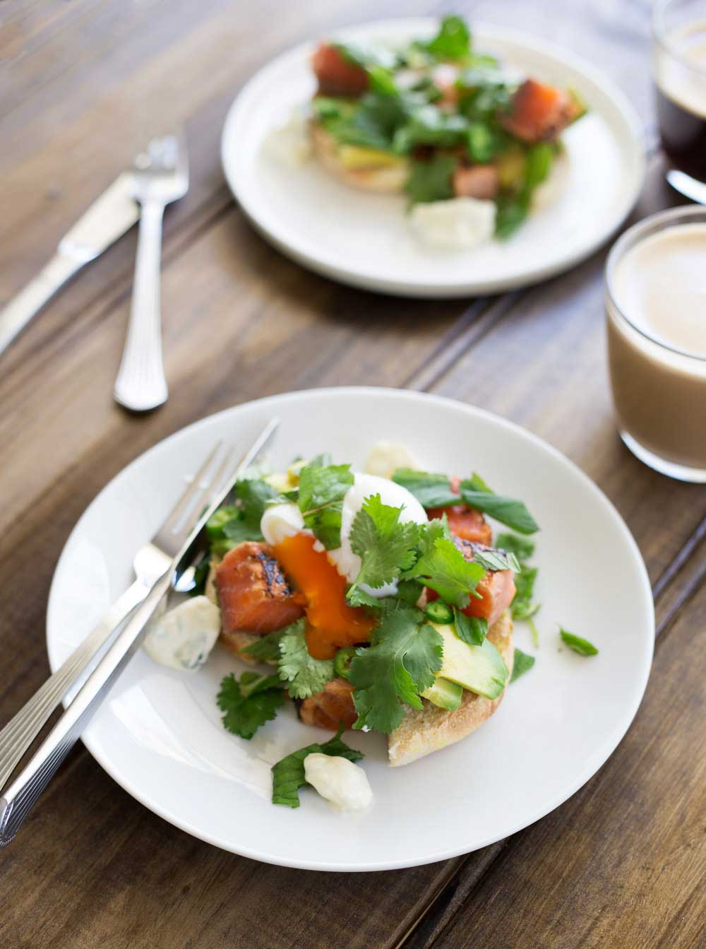 Coral salty, sweet salmon, a soft oozing poached egg, lime spiked avocado and the kick of chilli cooled with sour cream. All on top of a toasted english muffin. This muffin breakfast is miles away from the McMuffin. With a short cooking time this recipe is perfect for brunch.