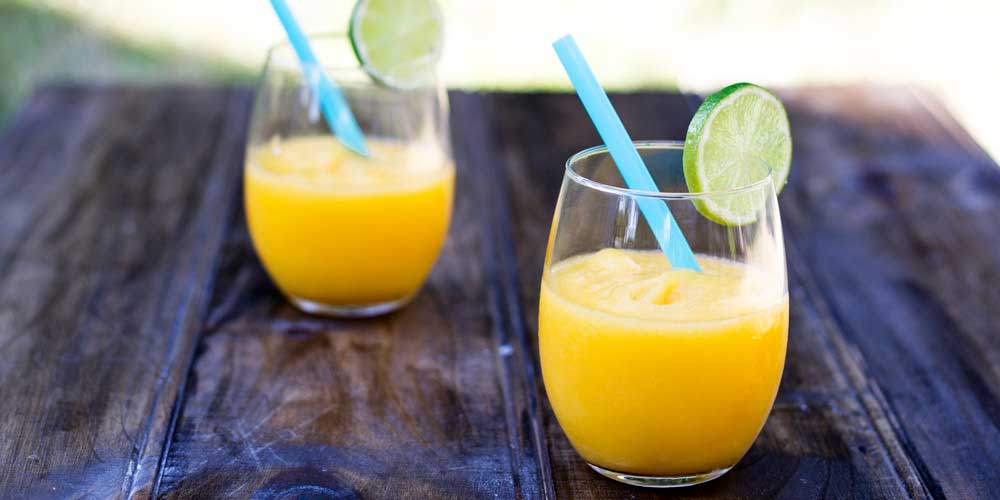 Mango and Vodka Frozen Cocktails - Sprinkles and