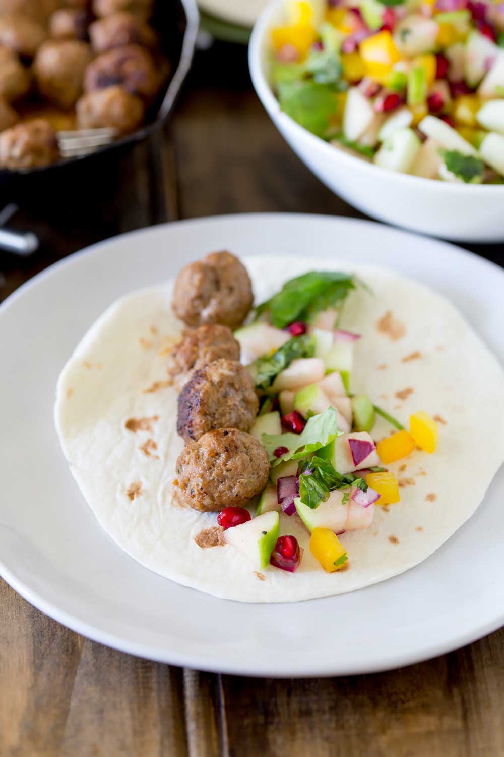 Juicy beef meatballs, spiked with wonderful Mexican flavours. These Mexican Meatballs are like chilli con carne in meatball form!!! Perfect for lunch, dinner or as a snack.