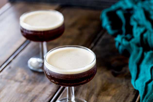 A delicious coffee based cocktail, well balanced and so drinkable, this is the wake up you need on a night out. Get the recipe now | Sprinkles and Sprouts