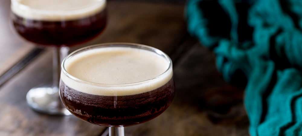 A delicious coffee based cocktail, well balanced and so drinkable, this is the wake up you need on a night out. Get the recipe now | Sprinkles and Sprouts