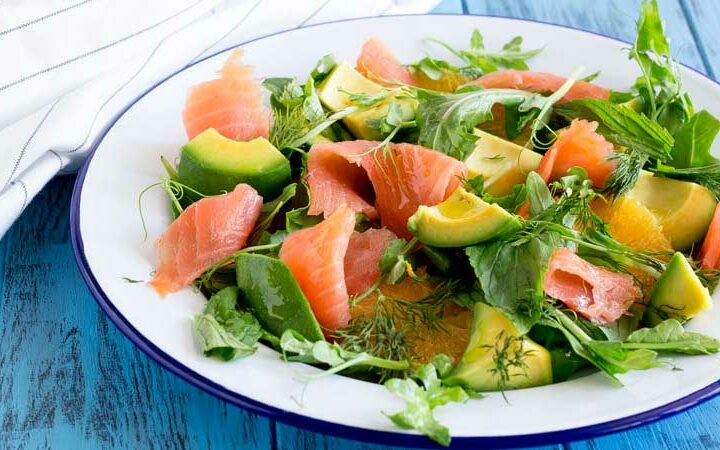 Smoked Salmon, Sweet orange, peppery leaves, fresh herbs and creamy avocado. This smoked salmon, orange and avocado salad is packed with flavours and textures. So delicious and so beautiful it is sure to become a firm favourite.