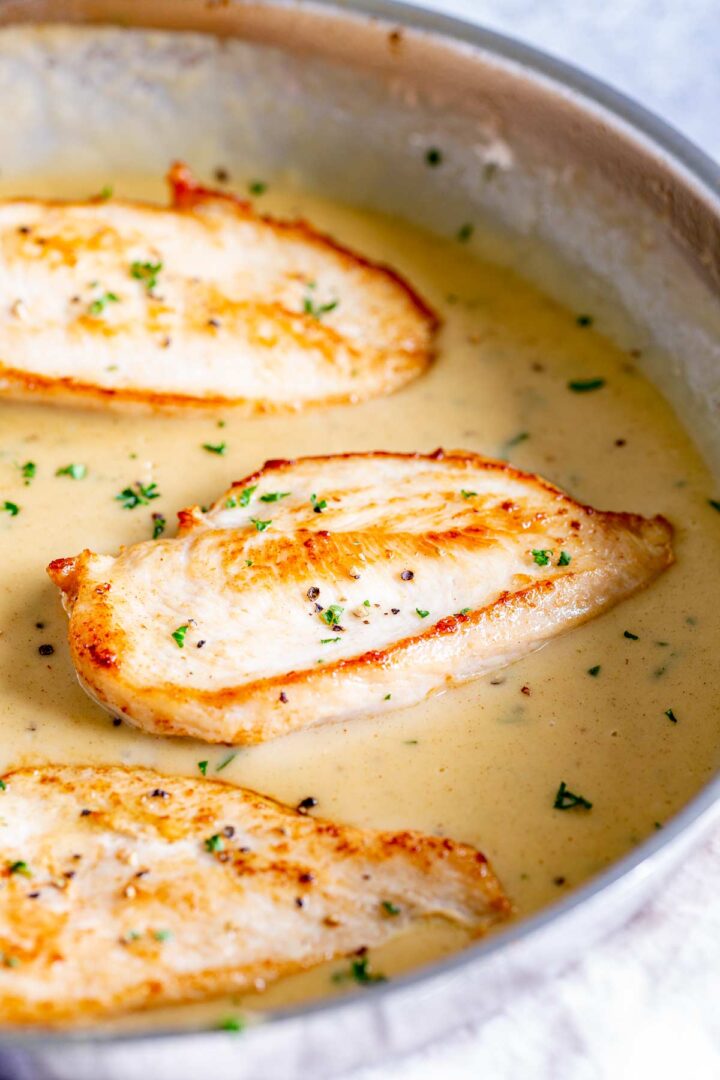 Chicken and Gravy Sprinkles and Sprouts