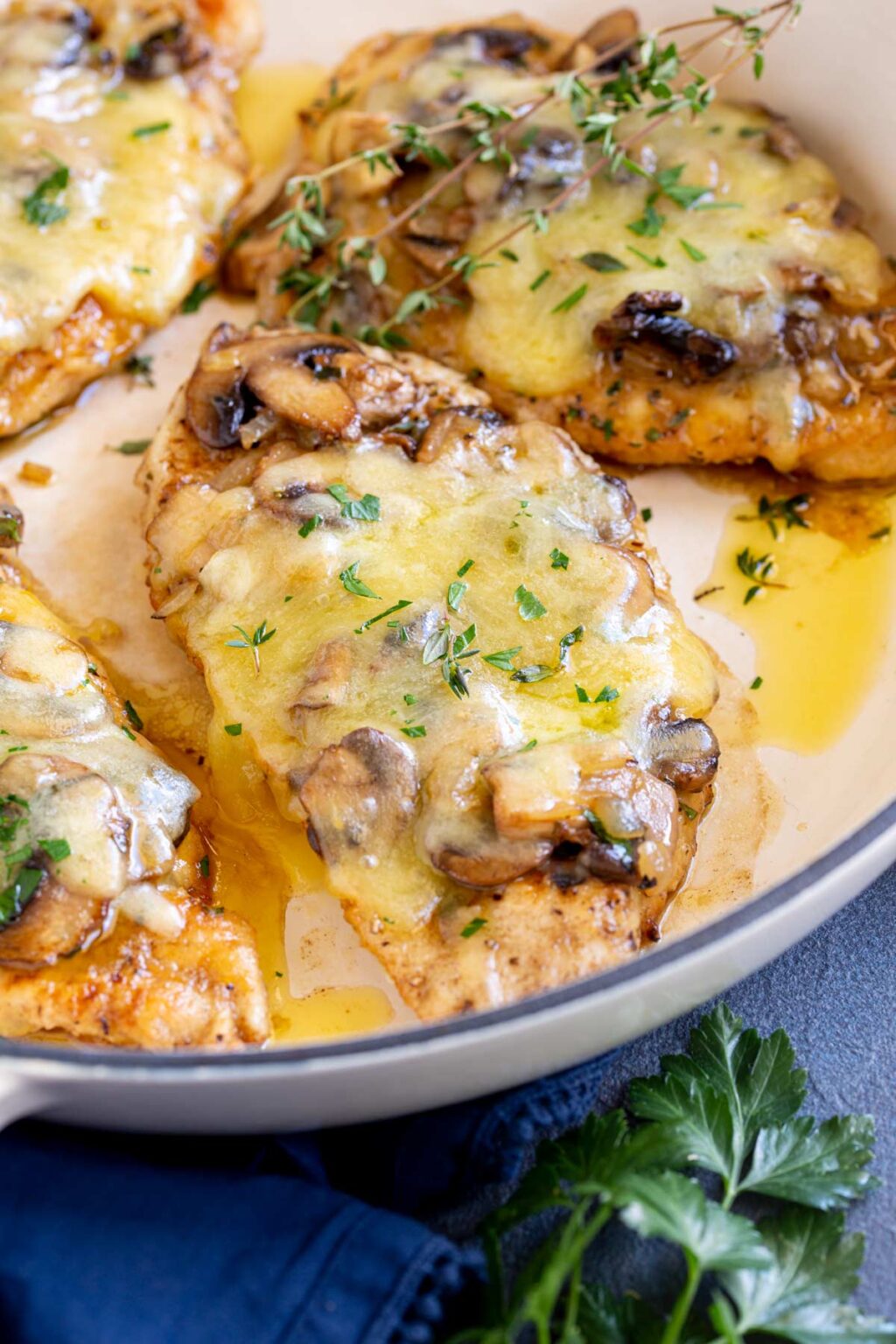 Cheesy Smothered Mushroom Chicken - Sprinkles and Sprouts
