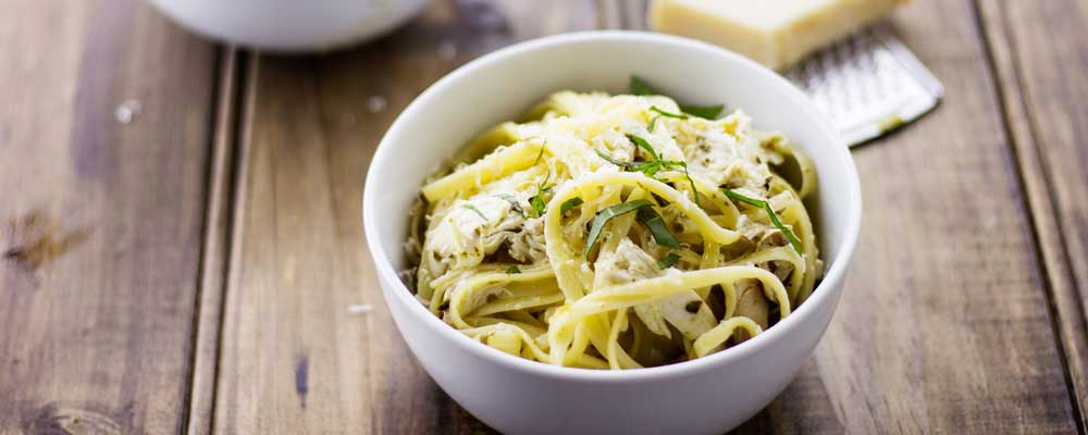 Lemon and Basil Chicken Pasta. Fresh and light, and the 'sauce' is almost instant. Simple and delicious, this dish has an beautiful elegance to it.